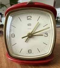 UMF Ruhla Reisewecker 5 Steine