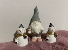 ? Keramik Figuren - 1 Wichtel und 2 Schneemänner ?