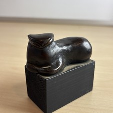 bronze skulptur Liegendes Tier