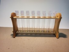 1 Reagenzglasständer, 8
