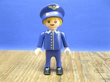 Junge mit Magneten aus 4336