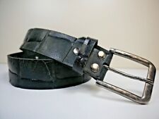 Ledergürtel in Krokooptik