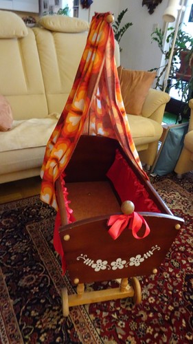Stuben puppenwagen aus holz - stuben-puppenwagen,