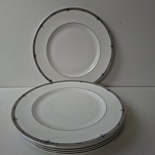 Wedgwood amherst bone - x,