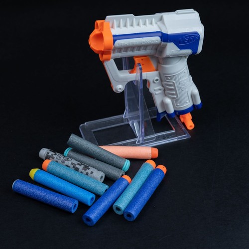 Nerf gun strike elite - nerf,