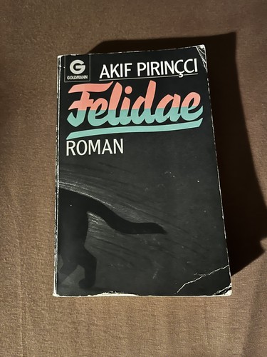 Akif pirincci felidae - felidae, der