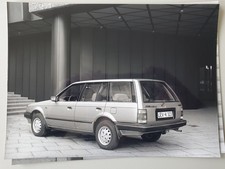 Alte Werksfotos "Mazda 323