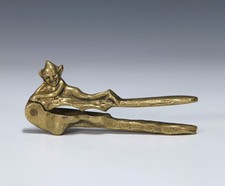 Messing Nussknacker mit Teufelchen - England um 1900