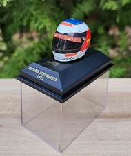 Michael Schumacher Helm Ferrari F310B von 1997 1:8 Minichamps 