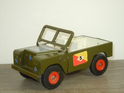 Land rover bbc radio triang - rover,