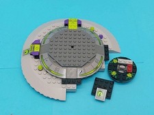Lego  Space Alien Conquest  7052 Ersatzteile. Wie abgebildet. Unvollständig. 