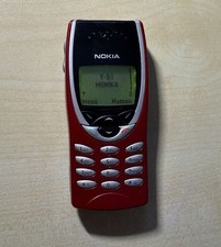 Nokia 8210 Rot