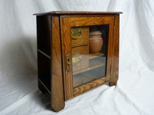 ANTIKER TABAK-RAUCHERSCHRANK