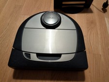 Neato Robotics Botvac D7 WLAN Saugroboter - Schwarz