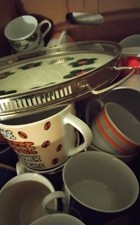 Bananenkarton Voll GESCHIRR