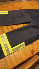 Feuerwehr Bundhose Hupf Teil2. Größe: K44 Schwarze Feuerwehrhose Einmal getragen