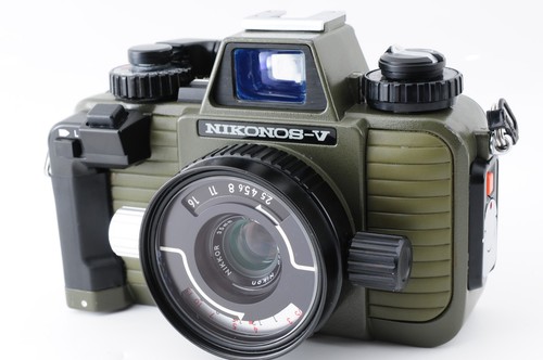 Fast neuwertig nikon nikonos - [fast, neuwertig]