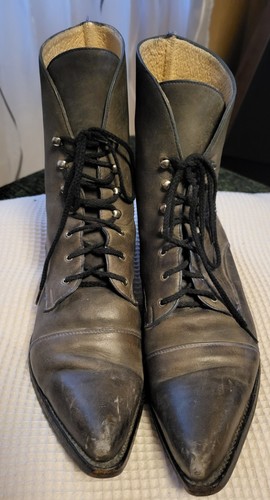 Hexenstiefel