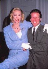 Dia Cybill Shepherd und Robert