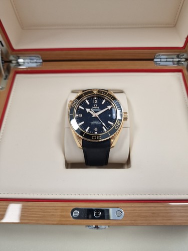 Omega seamaster planet ocean - omega,