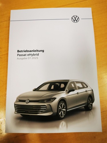 Passat variant ehybrid 2025 - variant,