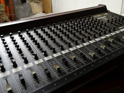 Monarch studio mixer mmx - monarch, mmx-1602