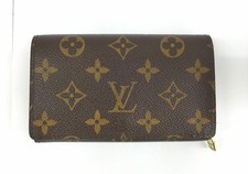 Louis Vuitton LV Monogram