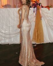 Beiges Abendkleid mit Goldenem Glitzer