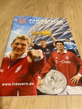 FC Bayern München Fan Katalog 2005 / 2006 mit 6 Spieler & 3 Trainer Autogrammen