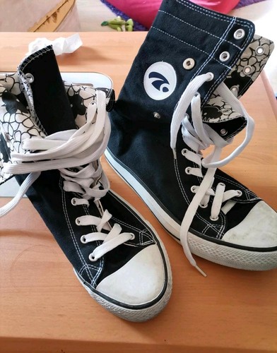 Chucks schwarz weiß - gr.,