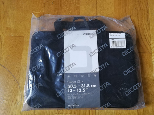 Dicota laptop sleeve - dicota,