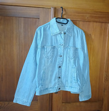 Alte Jeansjacke--OECILIA