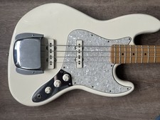 Fender Jazzbass Vintage White