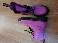 Dr. Martens pink Stiefel - wie