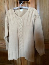 Pullover der  Edel Firma Lucia