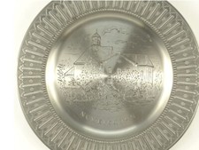 NEUKIRCHEN  DIE  KIRCHE