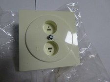 Gira S-Colour Lautsprecher Steckdose Weiß mit Einsatz Neu 