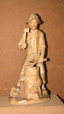Handgeschnitzte Holzfigur Holzhacker Waldarbeiter ca.30cm signiert EN Holzarbeit