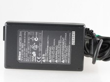 Nikon AC Adapter / Netzteil / Netzgerät EH-4 EH4 EH 4 - OVP