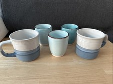 Zwei Tassen Blau Beige Keramik Vintage +3 Becher Tee Kaffee Je 250 ml Mint Grün