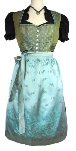 Schönes dirndl der - dirndl,