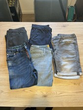 Herren-Hosenpaket der Marken Jack & jones, Superdry und Only&Sons