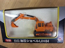 SHINSEI 12 HITACHI UH04 Hydraulikbagger mit  RAUPEN  OVP Baumaschine 1:60