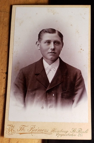 Junger mann portrait - junger,