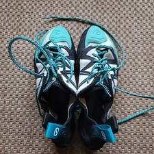 Scarpa Vapor WMN Größe 40 Kletterschuhe  (Schnürsenkel) bester Zustand