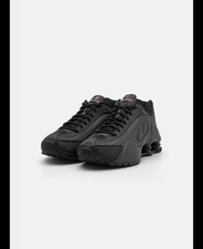 Nike Shox R4