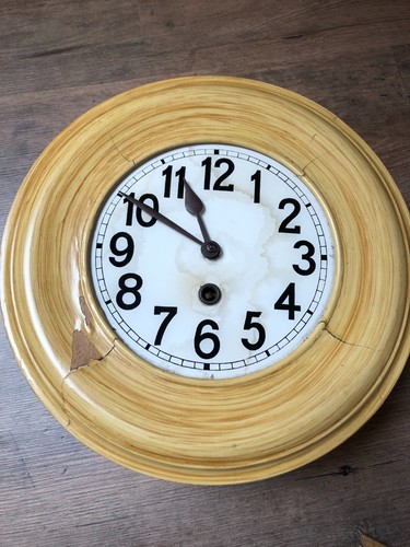 Antike mechanische wanduhr - ,
