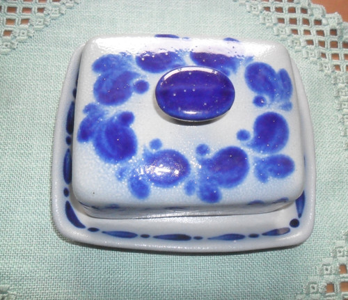 Butterglocke steingut - -,