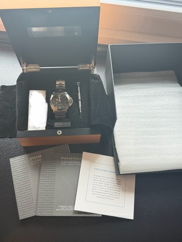 Panerai luminor gmt pam00329 - panerai,