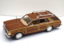 Motor Max 1:24 Chrysler 1979 No.73331 LeBaron Town & Country Modell